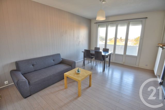 Appartement T3 à vendre - 3 pièces - 62.29 m2 - ROMANS SUR ISERE - 26 - RHONE-ALPES - Century 21 Orcalla Immobilier