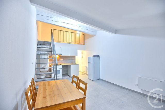 Appartement Duplex à louer - 2 pièces - 24.71 m2 - ROMANS SUR ISERE - 26 - RHONE-ALPES - Century 21 Orcalla Immobilier